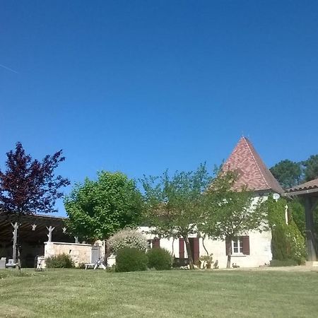 Lembaudie Saint-Privat-des-Prés 외부 사진