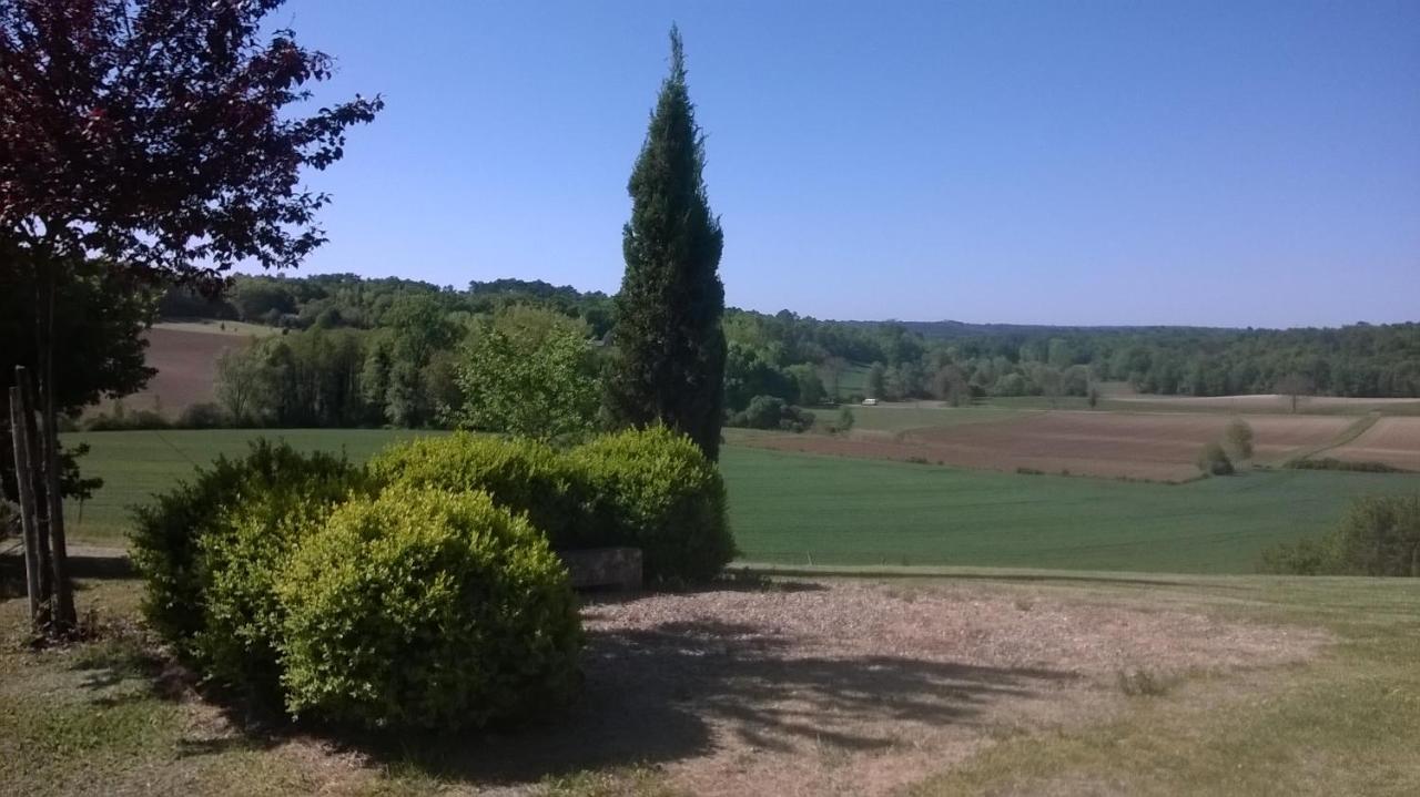 Lembaudie Saint-Privat-des-Prés 외부 사진